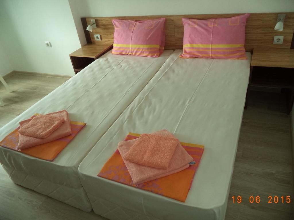 Sveti Georgi Guest House Sozopol Room photo