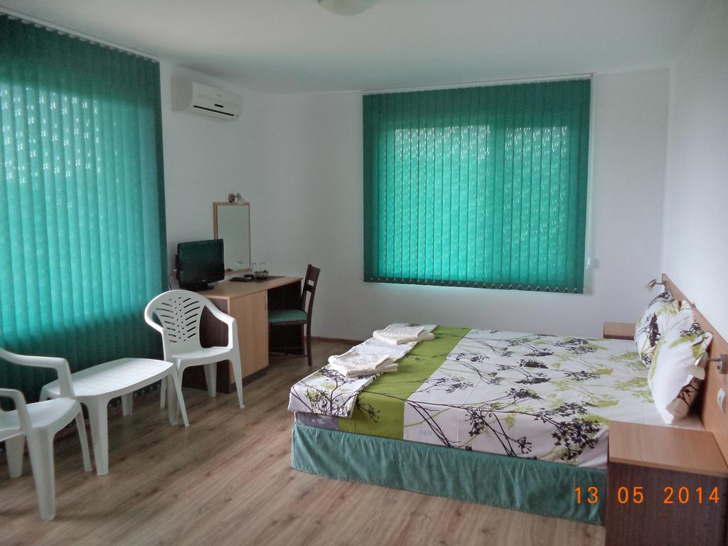 Sveti Georgi Guest House Sozopol Exterior photo